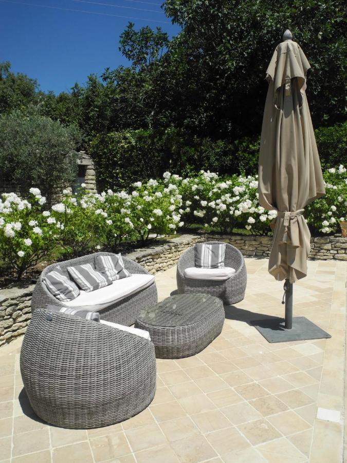Oustau De Piera Acomodação com café da manhã Gordes Exterior foto